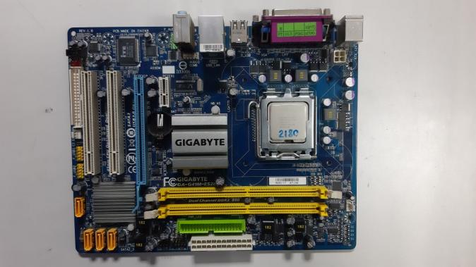 LGA775 Материнская плата с процессором GigaByte GA-G41M ES2L/2xDDR2 / LGA775 (б/у)